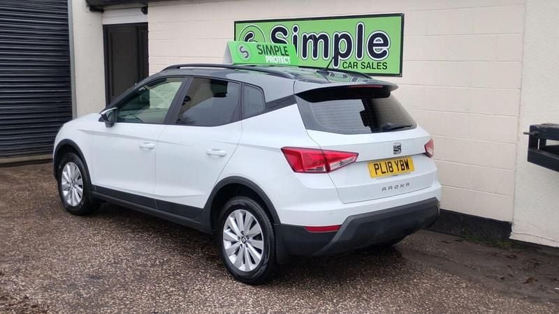 Used Seat Arona SE Technology 95 HP (69 kW) 2018 White SUV