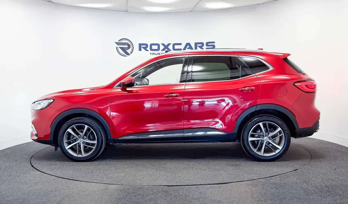 Used MG HS Exclusive 162 HP (119 kW) 2023 Red SUV
