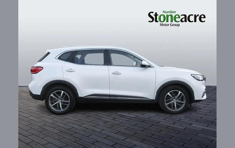 Used MG HS Excite 162 HP (119 kW) 2023 White SUV