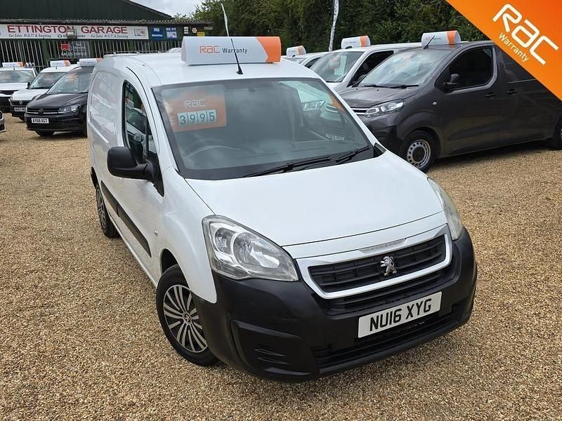 White Used 2016 Peugeot Partner S MPV | £3,995 - Image 1/4