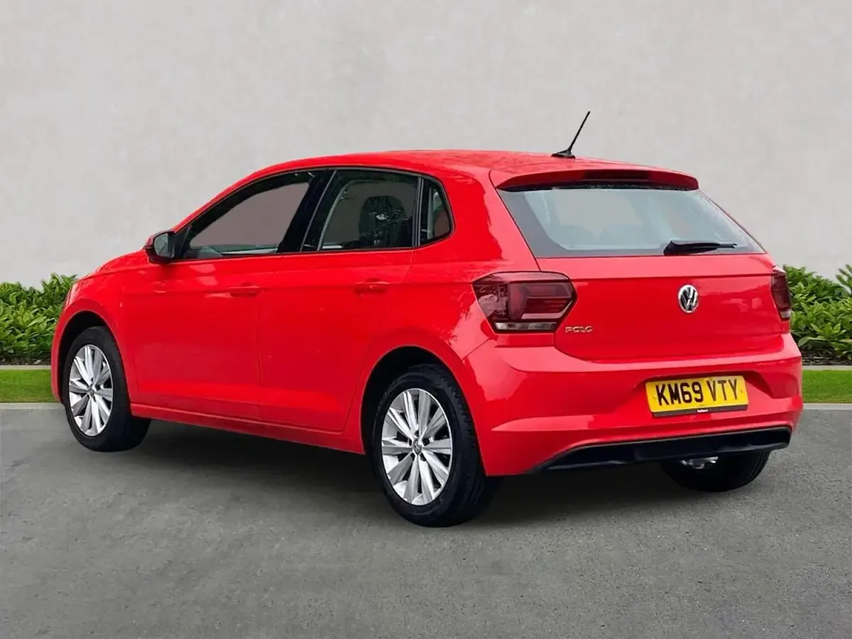 Used VW Polo SEL 115 HP (84 kW) 2019 Red Hatchback