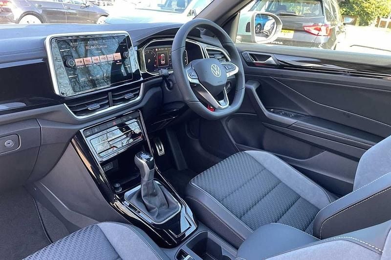 New VW T-Roc Cabriolet R-line 150 HP (110 kW) 2025 Blue Cabriolet