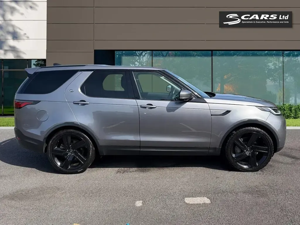 Used Land Rover Discovery 5 HSE 2021 Grey SUV