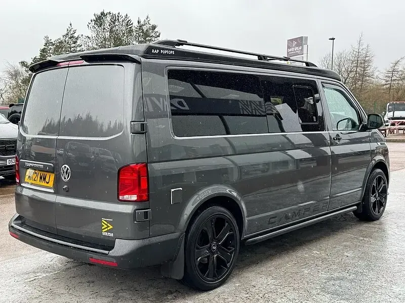 Used VW Transporter 110 HP (80 kW) 2021 Grey Van