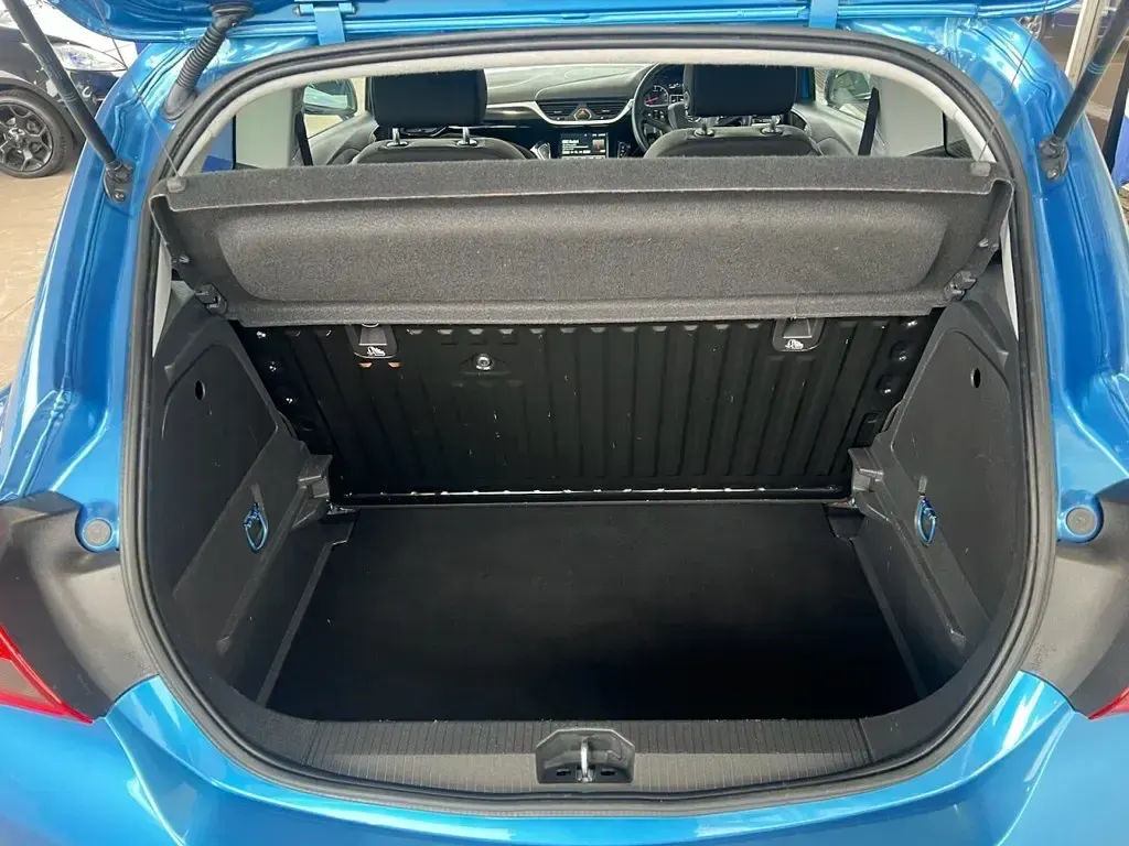 Used Vauxhall Corsa Edition 75 HP (55 kW) 2017 Blue Hatchback