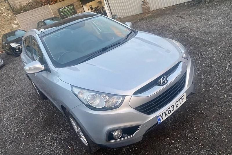 Silver Used 2013 Hyundai ix35 Premium SUV | £2,895 (Fair price) - Image 1/1