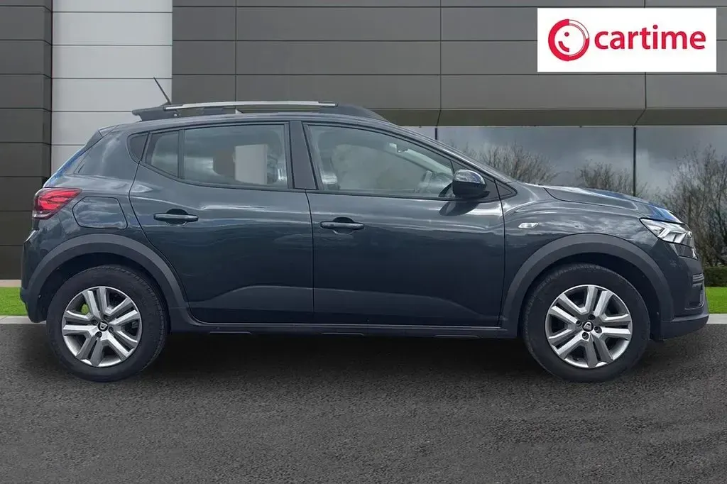Used Dacia Sandero Comfort 91 HP (66 kW) 2021 Grey Hatchback