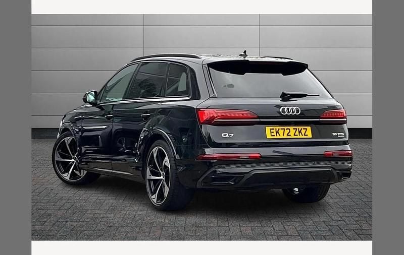 Used Audi Q7 Black Edition 340 HP (250 kW) 2022 Black SUV