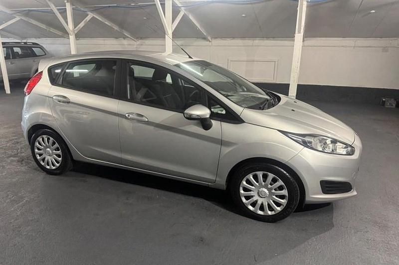 Silver Used 2013 Ford Fiesta Style Hatchback | £3,990 (Good price) - Image 1/1