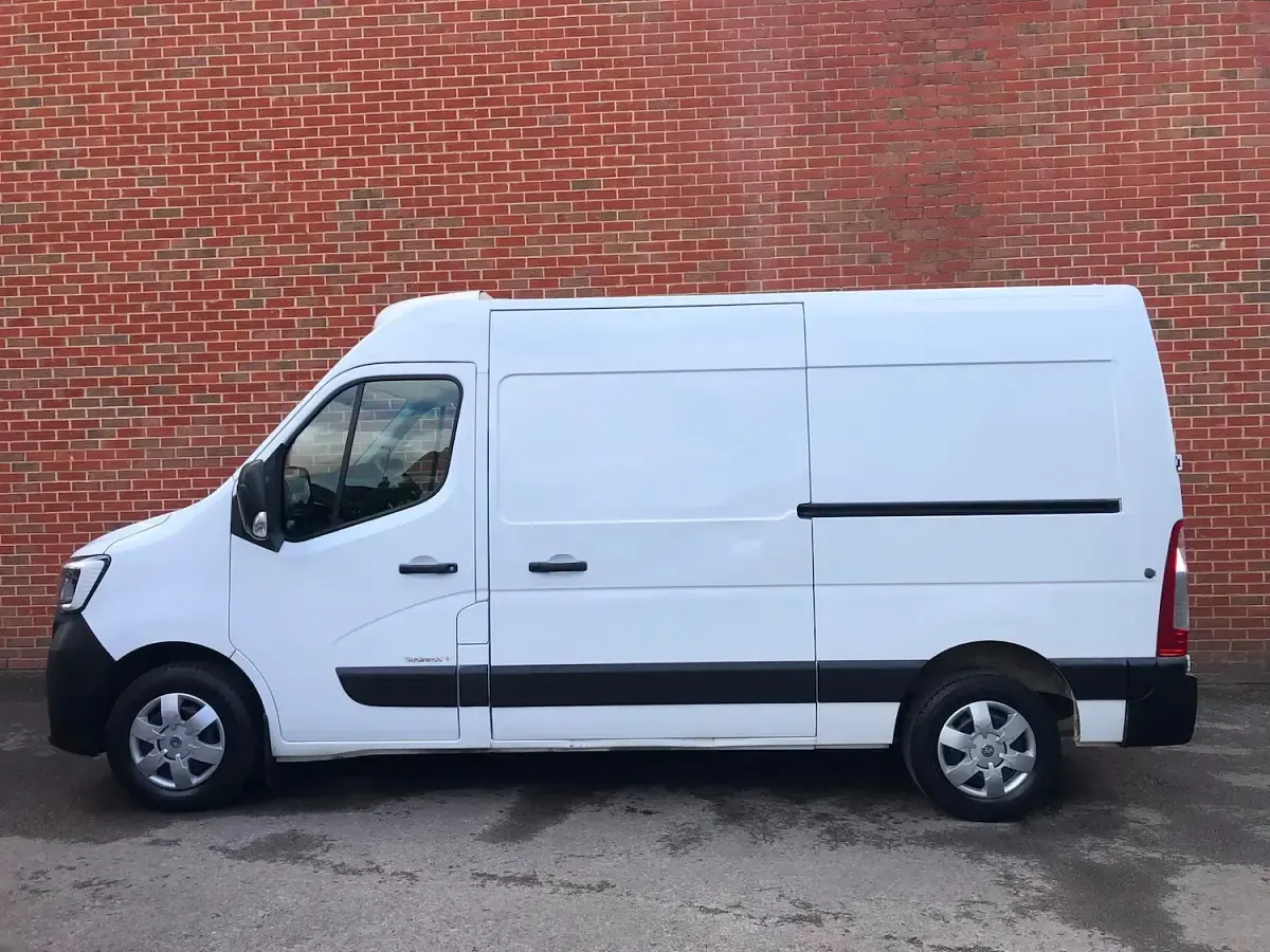 Used Renault Master Business 2020 White MPV