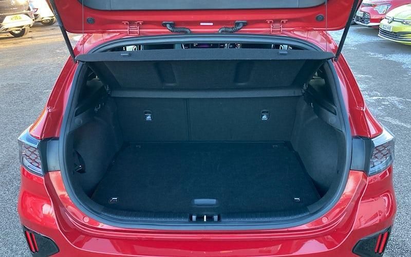 Used Kia Ceed GT-Line 140 HP (102 kW) 2024 Hatchback