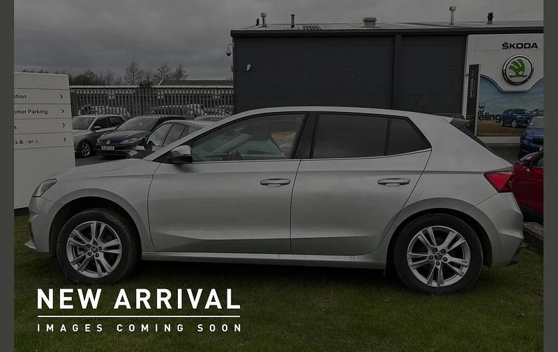 Used Skoda Fabia SE L 113 HP (83 kW) 2024 Brilliant silver metallic Hatchback