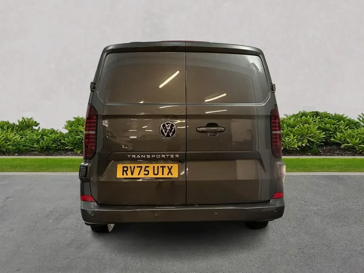 Used VW T7 Pro 170 HP (125 kW) 2025 Grey Van