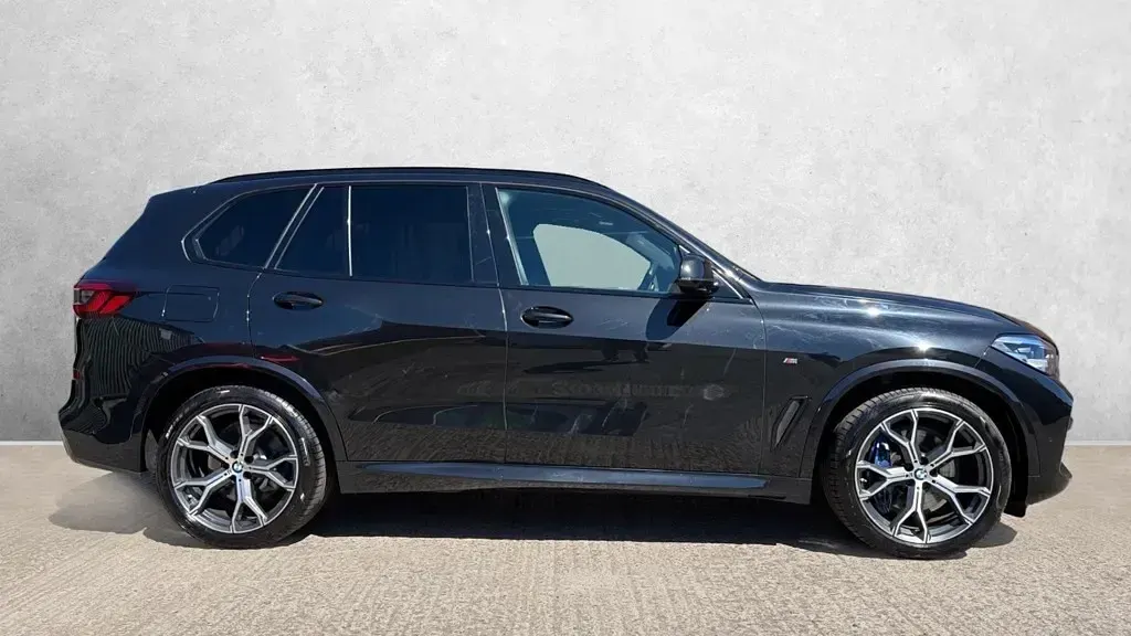 Used BMW X5 M Sport 340 HP (250 kW) 2022 Black SUV