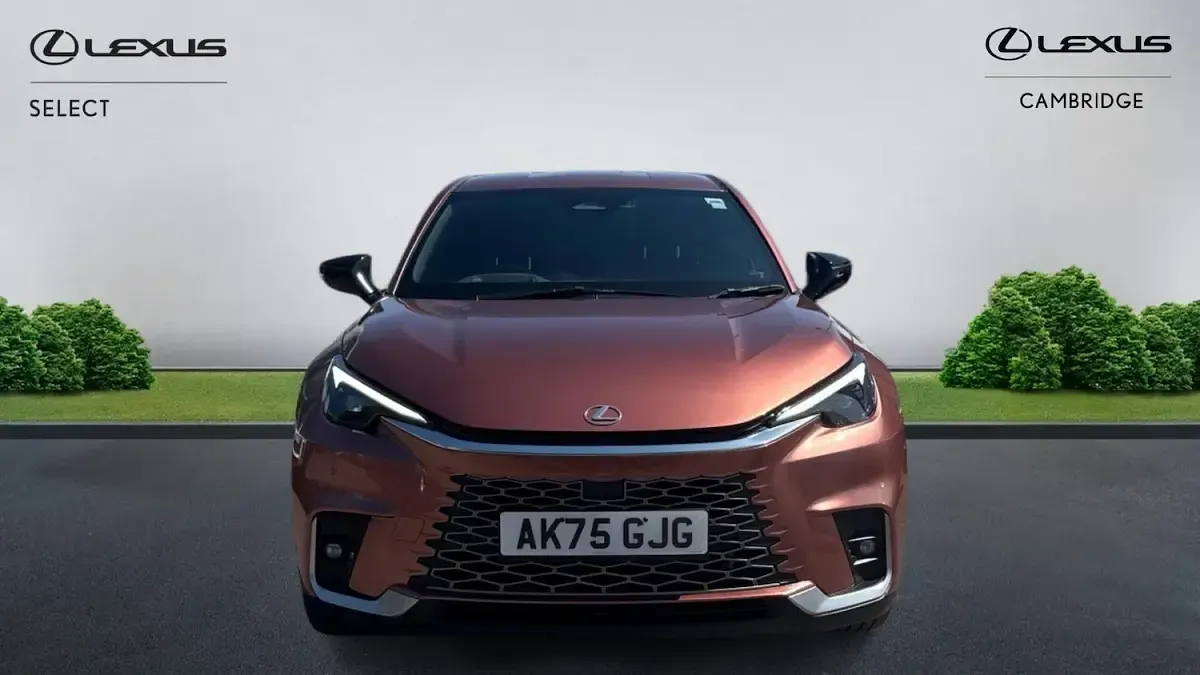 Used Lexus LBX 136 HP (100 kW) 2025 Bronze SUV
