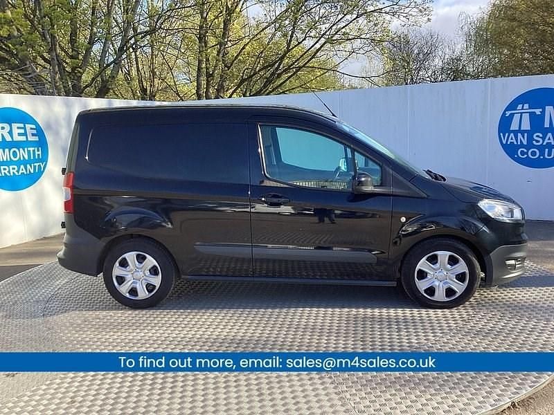 Begagnad Ford Transit Trend 95 HK (69 kW) 2017 Svart Van
