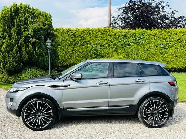 Used Land Rover Range Rover evoque Pure 150 HP (110 kW) 2013 Grey SUV