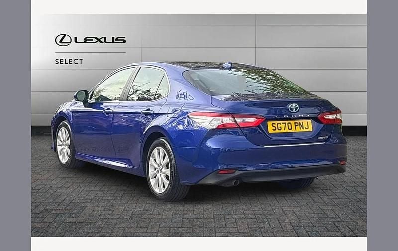 Used Toyota Camry Design 218 HP (160 kW) 2020 Blue Sedan