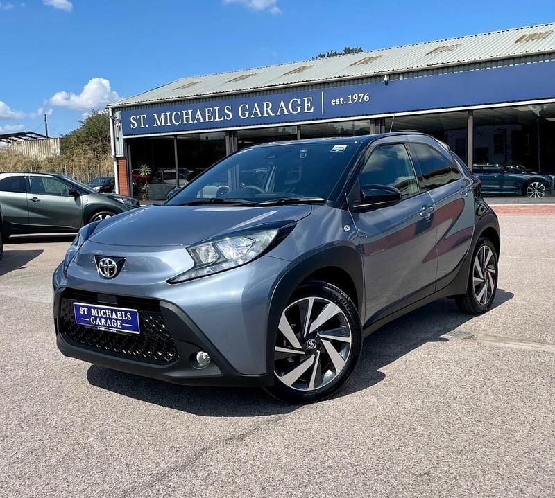 Grey New 2025 Toyota Aygo X SUV | £16,995 - Image 1/4
