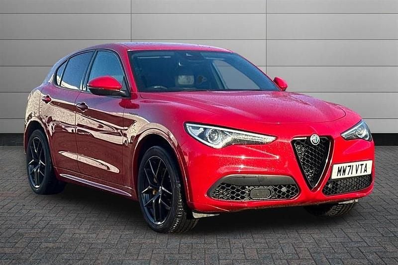 Alfa red Used 2022 Alfa Romeo Stelvio Veloce SUV | £25,495 (Fair price) - Image 1/4