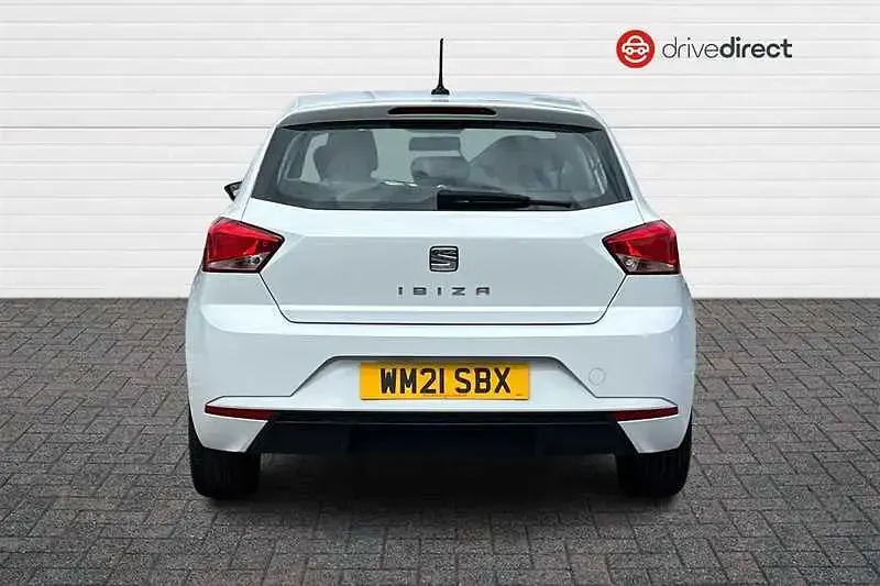 Used Seat Ibiza SE Technology 95 HP (69 kW) 2021 White Hatchback
