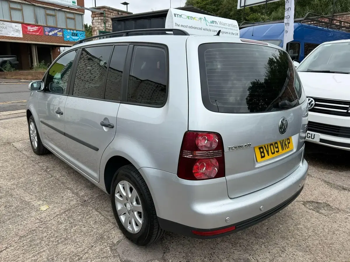 Used VW Touran S 105 HP (77 kW) 2009 Silver MPV