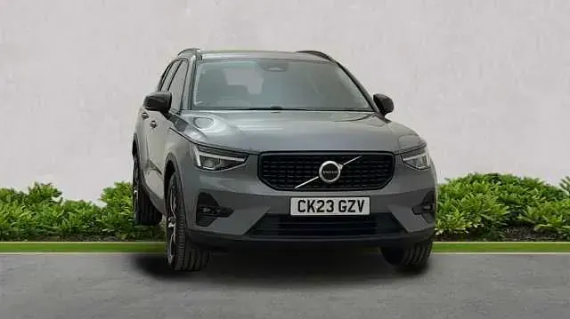 Used Volvo XC40 Plus 163 HP (119 kW) 2023 SUV