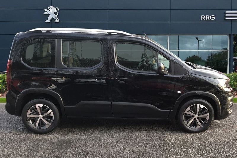 Used Peugeot Rifter Allure 130 HP (95 kW) 2019 Black MPV
