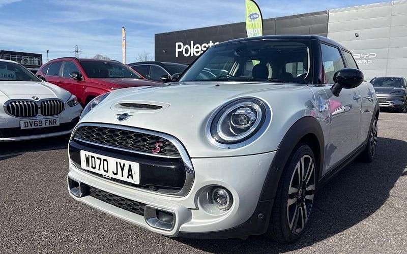 Used Mini Cooper S Exclusive 192 HP (141 kW) 2020 Silver Hatchback