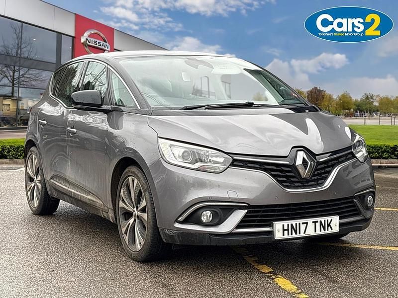 Used Renault Scénic IV Dynamique 2017 Grey/black MPV