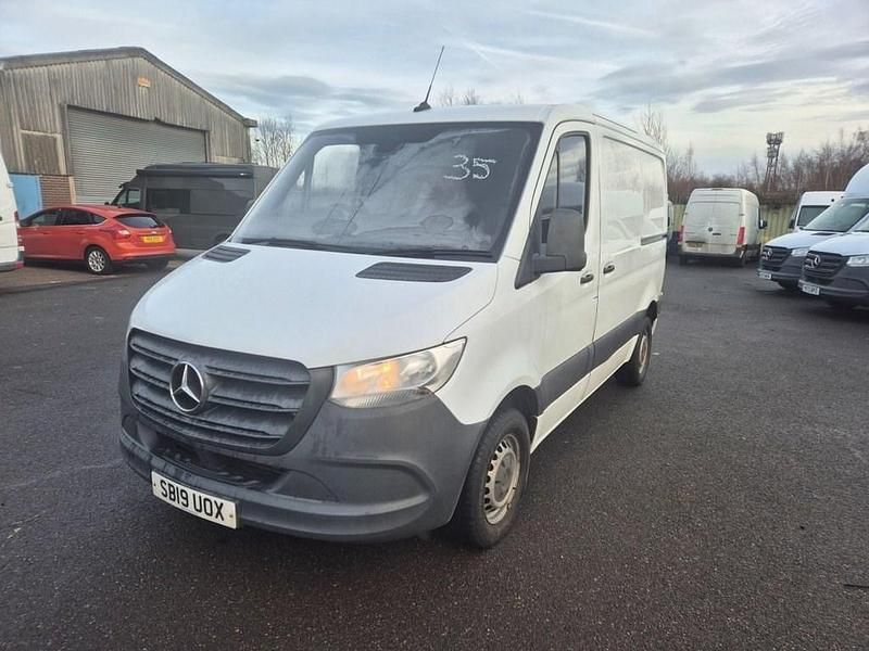 Used Mercedes Sprinter 143 HP (105 kW) 2019 White Van