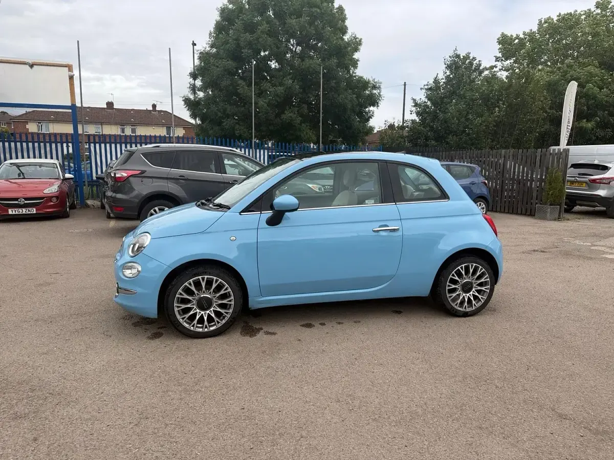 Used Fiat 500 Lounge 2017 Blue Hatchback
