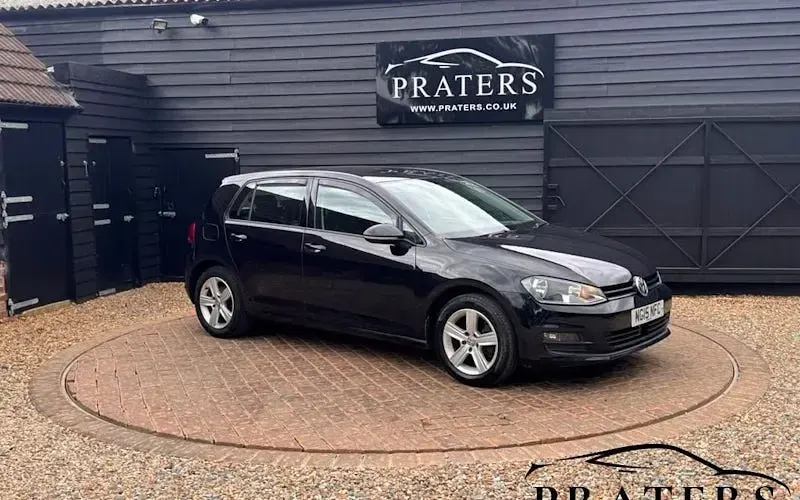 Used VW Golf VII Match 122 HP (89 kW) 2015 Hatchback