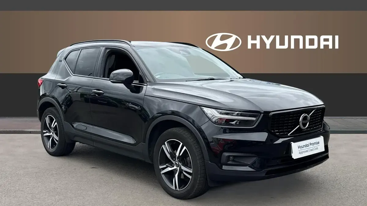 Used Volvo XC40 R-Design 163 HP (119 kW) 2020 SUV
