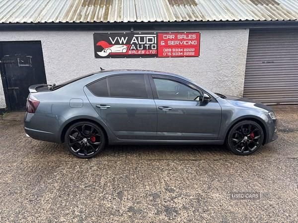 Used Skoda Octavia vRS 184 HP (135 kW) 2016 Grey Hatchback