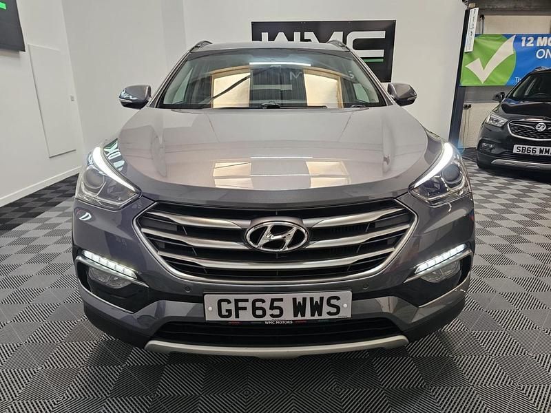 Used Hyundai Santa Fe Premium 2015 Silver SUV