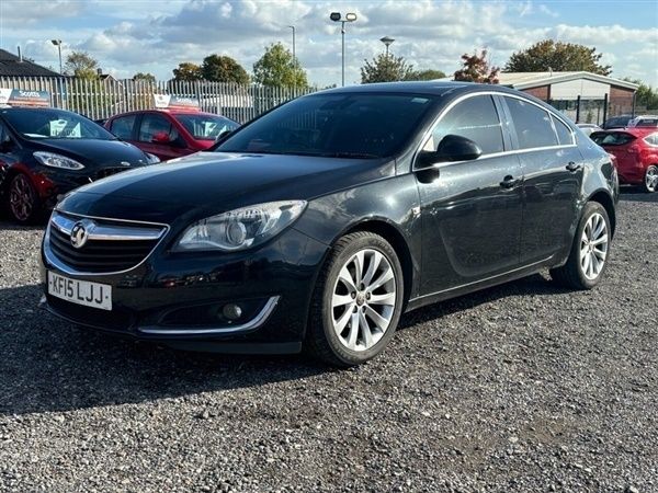 Black Used 2015 Vauxhall Insignia Elite Hatchback | £6,432 (A bit pricey) - Image 1/1