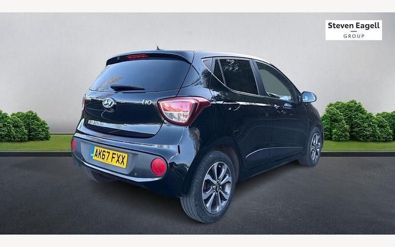Used Hyundai i10 Premium SE 88 HP (64 kW) 2020 Hatchback
