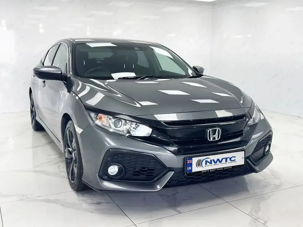 Used Honda Civic SR 126 HP (92 kW) 2019 Grey Hatchback
