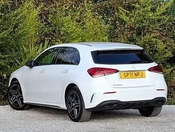 Used Mercedes A250 AMG Line Premium 218 HP (160 kW) 2021 White Hatchback