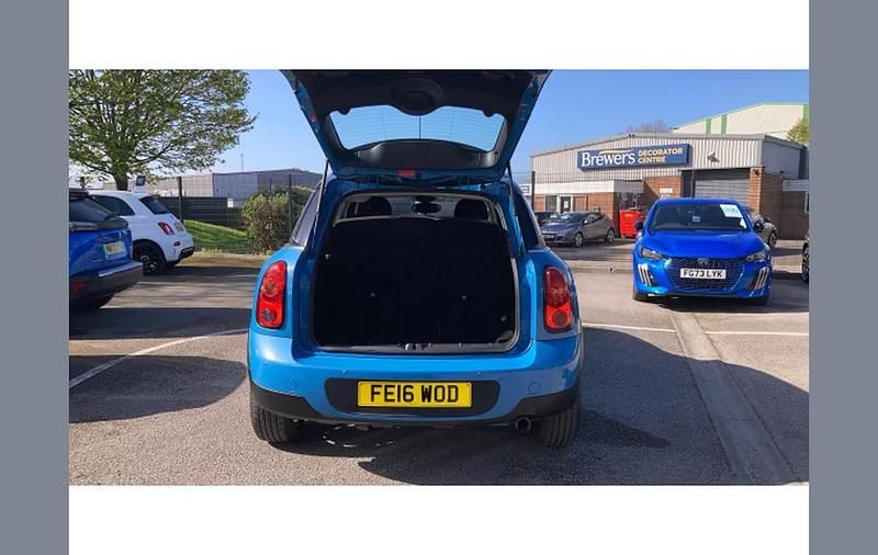 Used Mini Cooper Countryman 120 HP (88 kW) 2016 Blue SUV