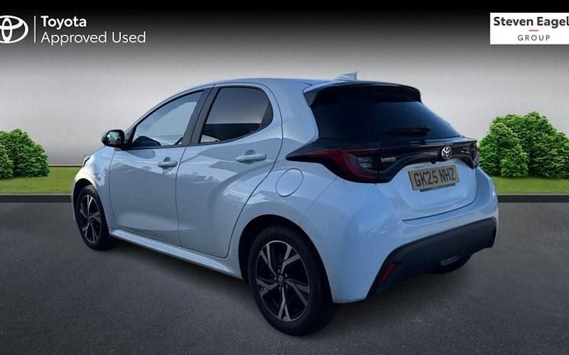 Used Toyota Yaris Hybrid Design 116 HP (85 kW) 2026 Hatchback