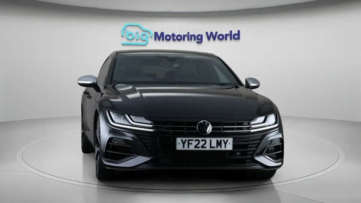 Used VW Arteon R 320 HP (235 kW) 2022 Black Hatchback