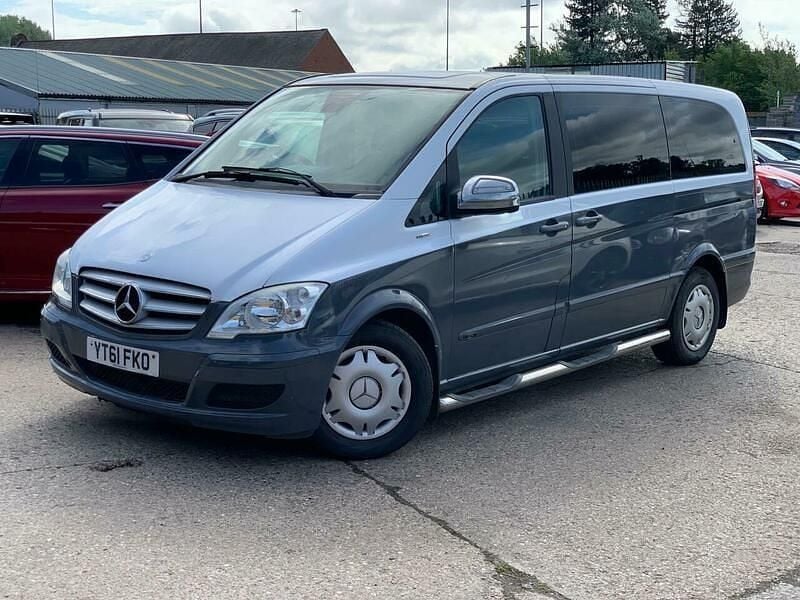 Used Mercedes Viano 2011 White MPV