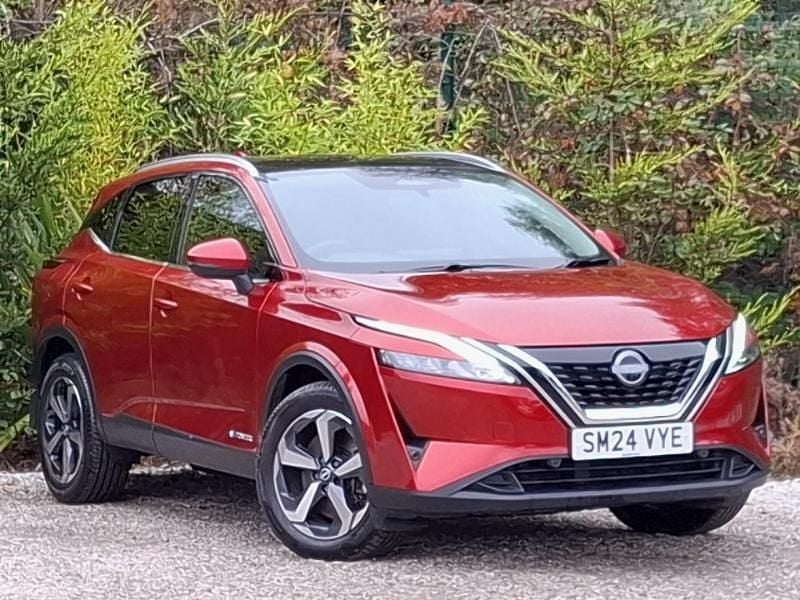 Red Used 2024 Nissan Qashqai N-Connecta SUV | £23,298 (Fair price) - Image 1/4
