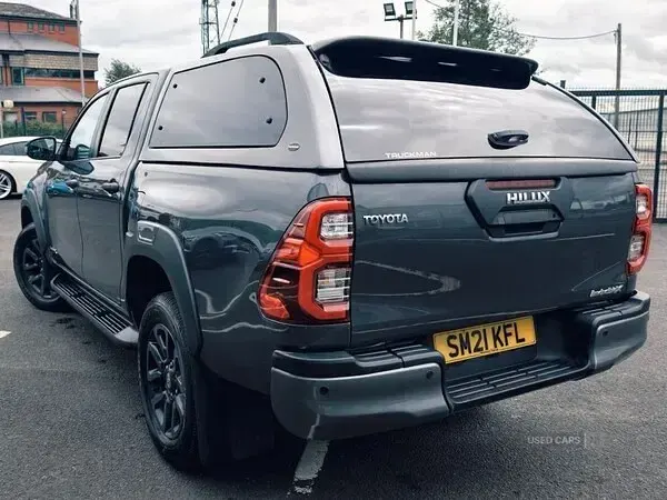 Used Toyota HiLux 204 HP (150 kW) 2021 Grey Pickup