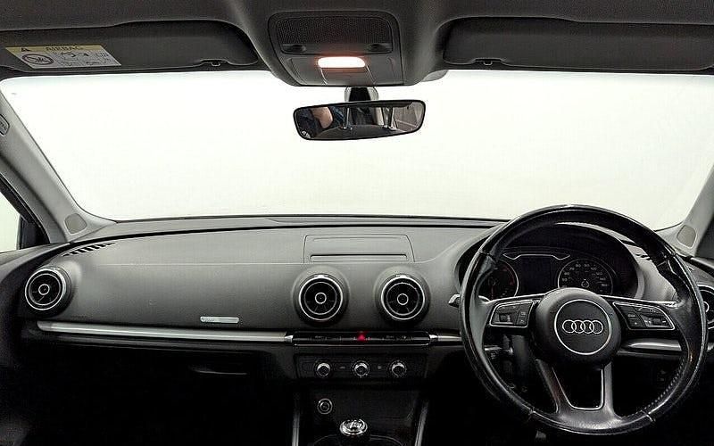 Used Audi A3 Sportback Design 110 HP (80 kW) 2017 Hatchback