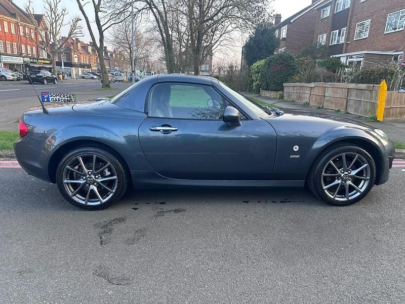 Begagnad Mazda MX5 Edition 2012 Grå Cab