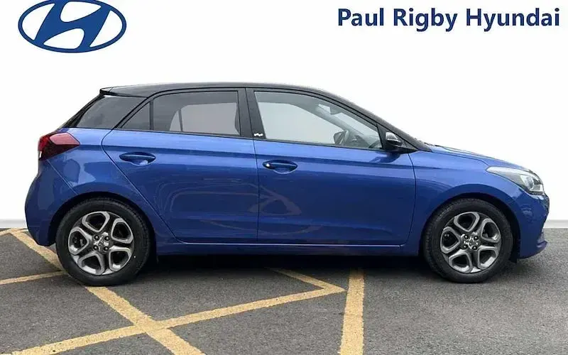 Used Hyundai i20 84 HP (61 kW) 2020 Hatchback