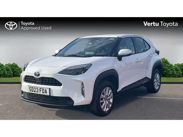 Used Toyota Yaris Cross 113 HP (83 kW) 2023 White SUV